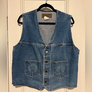 Vintage Wrangler Denim Vest size XL